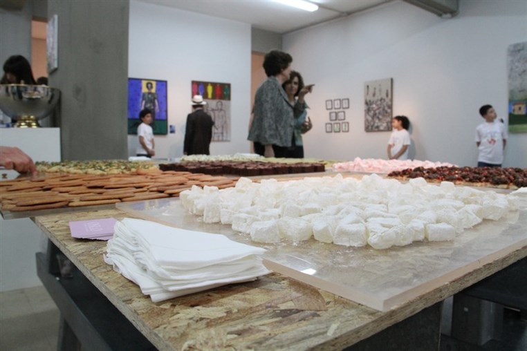 Paradis d'enfants Fundraising exhibition
